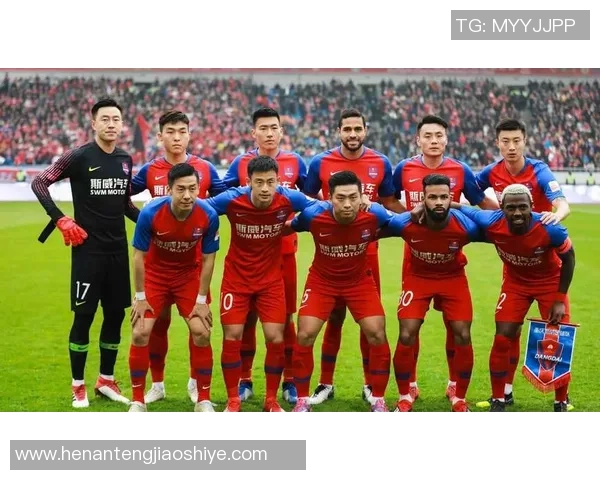 重庆足球明星队伍解散引发球迷热议与未来展望 重庆足球明星队伍解散引发球迷热议与未来展望